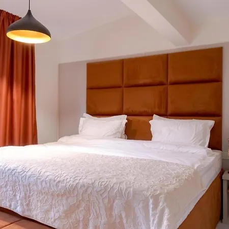 Cappo Aparthotel Veliko Tărnovo